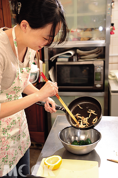 為了學習正宗的京都媽媽味，廚藝教室初登場。（圖片提供／TRAVELER Luxe旅人誌）