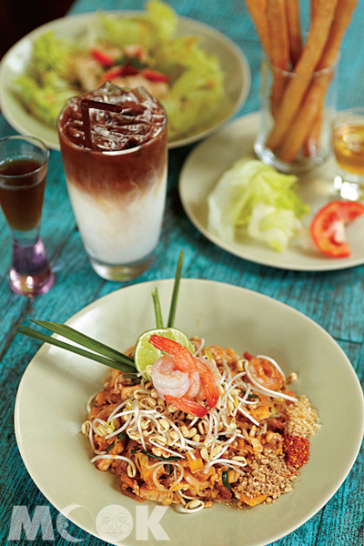PAI城最美味的泰式料理之一「TAI麵」。（圖片提供／TRAVELER Luxe旅人誌）