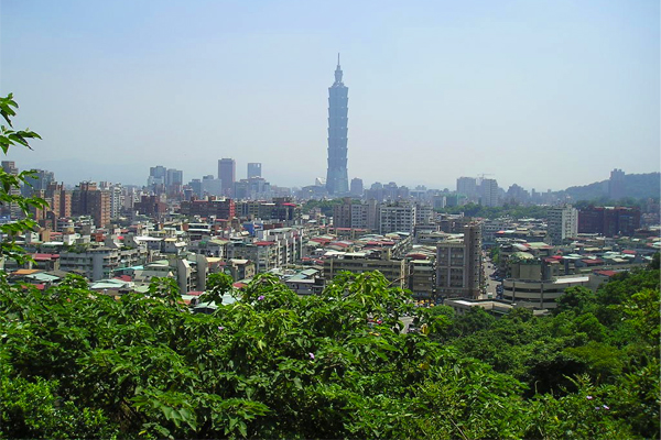 福州山公園山坡視野極佳可俯瞰台北盆地。(圖片來源／台北市工務局）