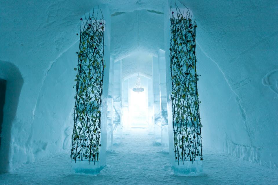 住客可以與設計師溝通打造屬於自己的冰房。(圖片來源／Ice Hotel）
