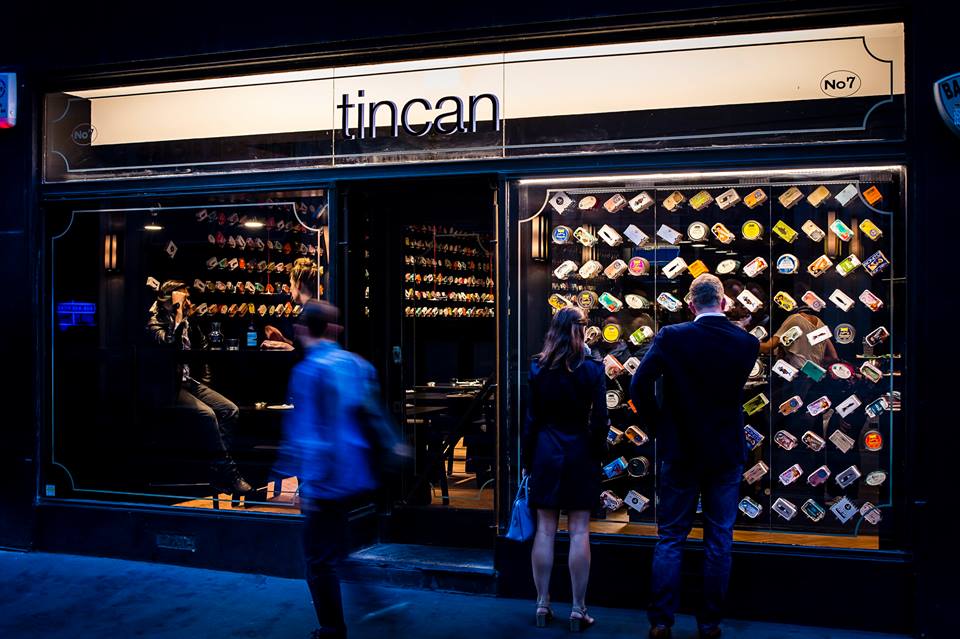 倫敦罐頭餐廳Tican 引起不少路人好奇。(圖片來源／designmynight）