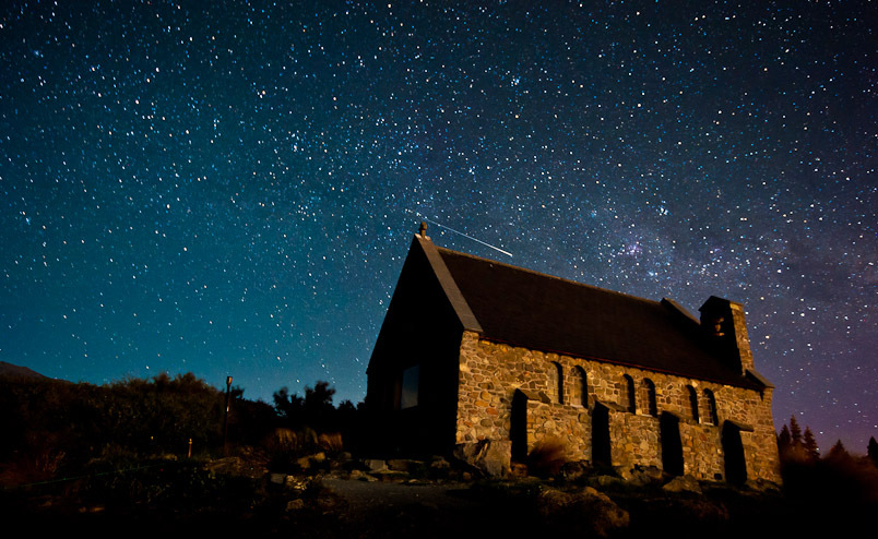 紐西蘭善良牧羊人教堂是用石塊堆砌建築而成的小小教堂。（圖片來源／demotix）