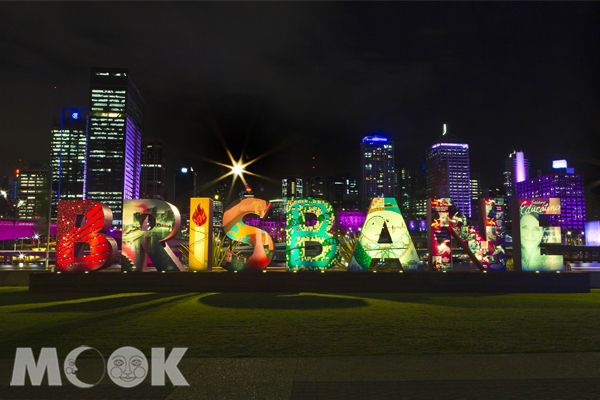 布里斯本於10月24日至11月9日舉辦了燈光秀。(圖片提供／昆士蘭旅遊局）