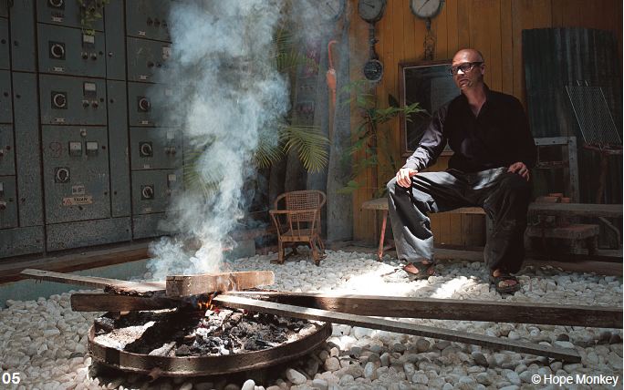 燃起篝火的生火區，是眾人聚集，分享交流想法的「客廳」。(圖片提供／TRAVELER Luxe旅人誌)