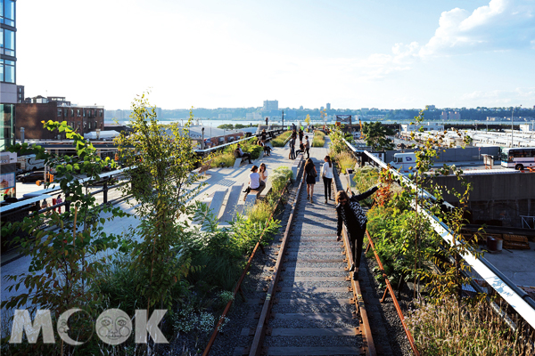 2014年9月甫完工開幕的「RailYards」，是舊鐵軌上的植物園。(圖片提供／TRAVELER Luxe旅人誌)