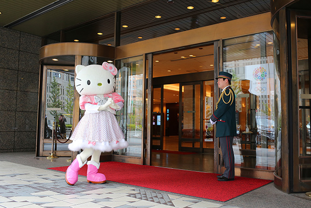 Hello Kitty與京王PLAZA Hotel合作推出期間限定房型。(圖片來源／京王PLAZA Hotel）