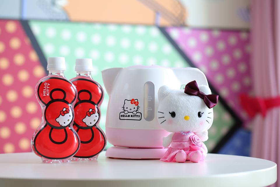 入住的旅客還能拿到Kitty限定造型商品。(圖片來源／京王PLAZA Hotel）