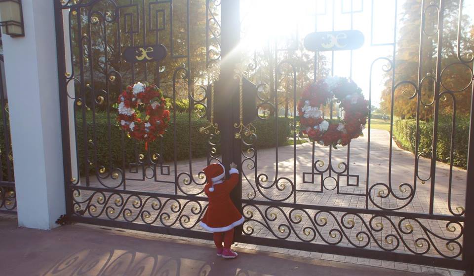 心之芳庭園區也會隨著節日到來舉辦不同的活動與裝飾，圖片為聖誕節活動照片。(圖片來源／心之芳庭）