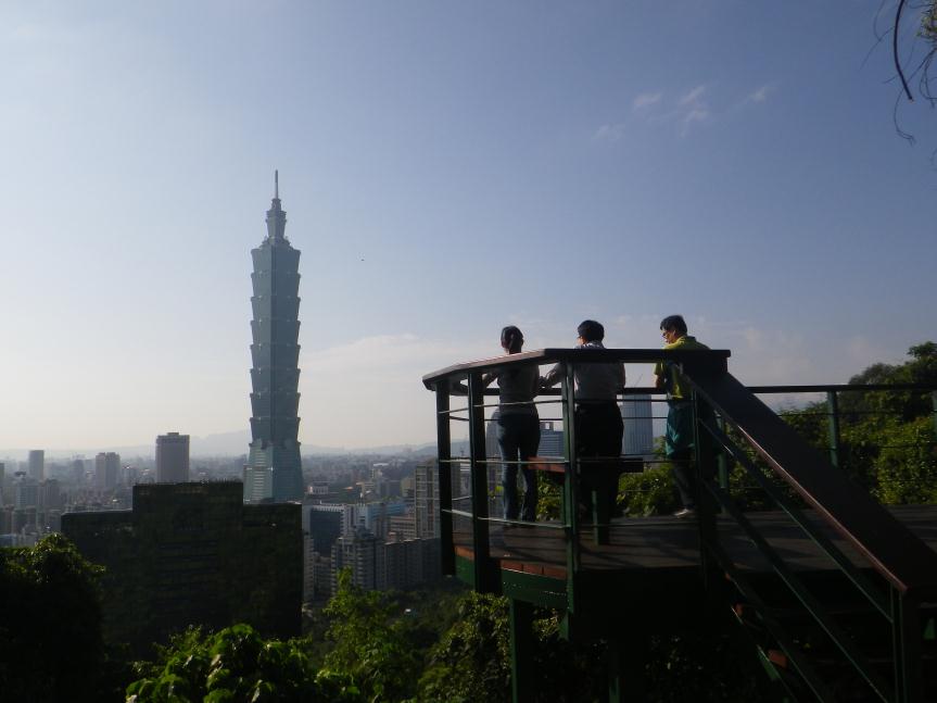 象山步道-攝手平台。(圖片來源／台北市大地處）