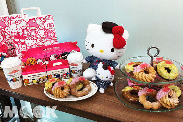 Mister Donut與三麗鷗家族合作推出期間限定『Hello Kitty甜甜圈』系列。(圖片提供／Mister Donut)