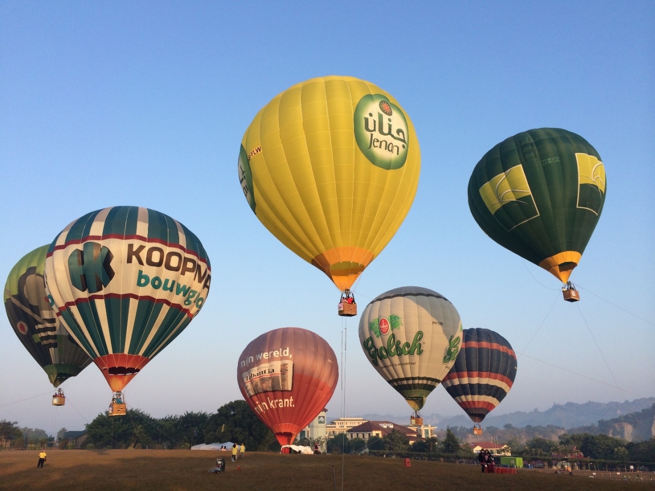 搭乘熱氣球冉冉升空，俯瞰綠油油的農場景觀。(圖片來源／2015花牧蘭熱氣球嘉年華)