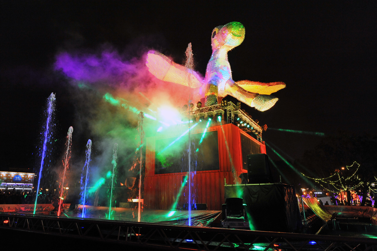 2015台北燈節於2月14日起在花博圓山公園展開。(圖片來源／台北市政府)