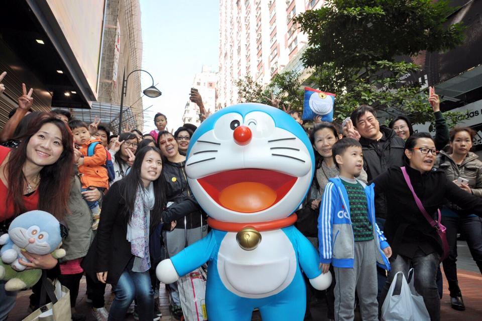 先前也舉辦多啦A夢街頭快閃活動，與民眾近距離互動。(圖片來源／Doraemon 100)