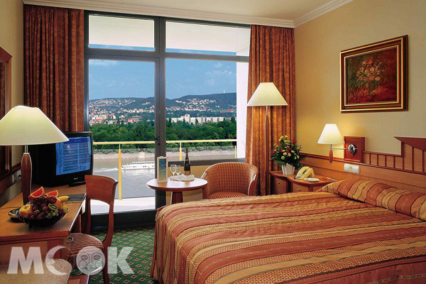 赫利亞丹烏比斯健康溫泉度假飯店 (Danubius Health Spa Resort Helia)。(圖片提供／Hotels.com)