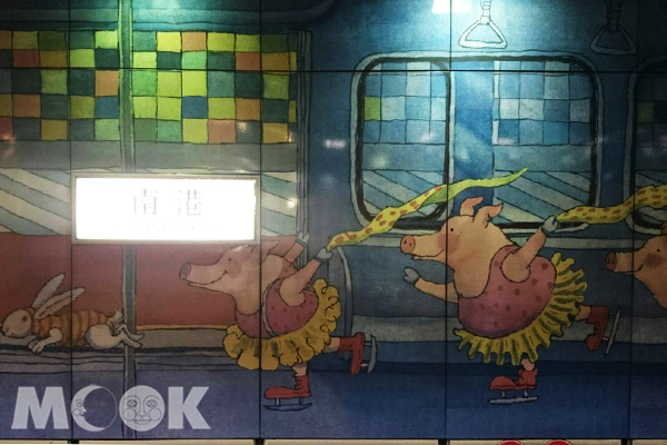 作品展出也能見到車廂內的情節故事。(攝影／MOOK景點家廖啟佑）