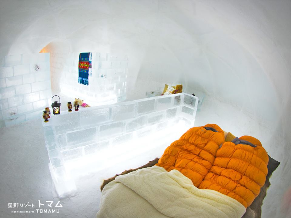 冰之旅館，房間全是由冰與雪所堆砌而成。(圖片來源／snowtomamu)