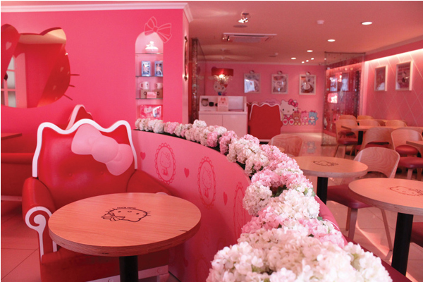 Hello Kitty Café首爾明洞店新開幕。（圖片來源／moreseoul）