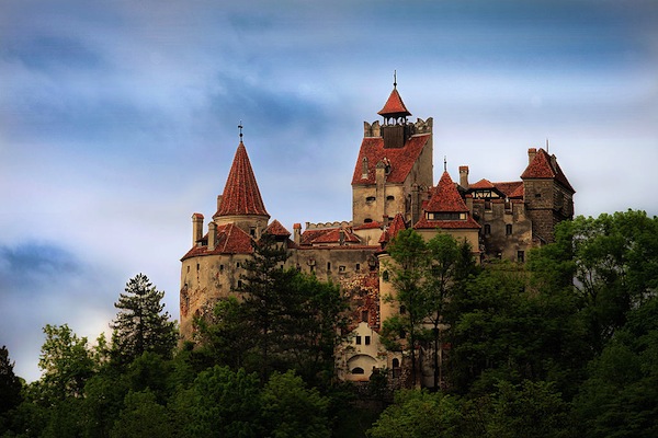 被人視為德古拉的布蘭城堡。（圖片來源／Wikipedia ）