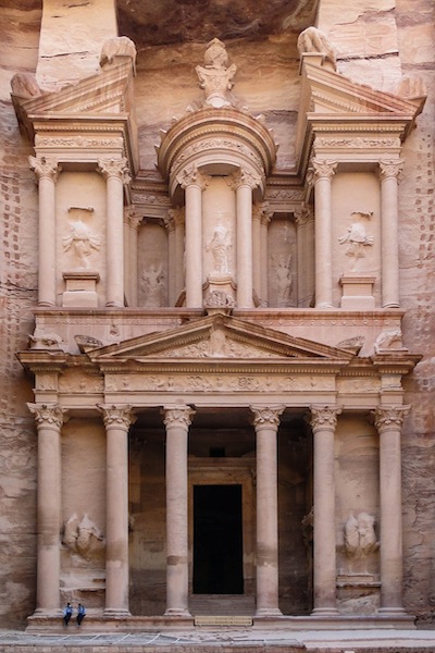 卡兹尼神殿是佩特拉著名的古蹟。（圖片來源／Wikipedia ）