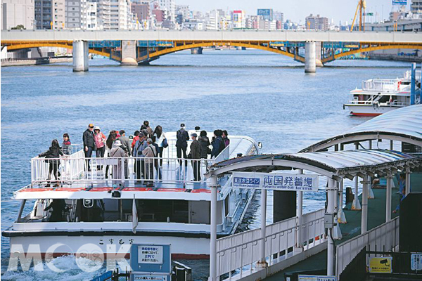 起跑路線會經過隅田川觀光船的乘船處。(圖片提供／TRAVELER Luxe旅人誌)