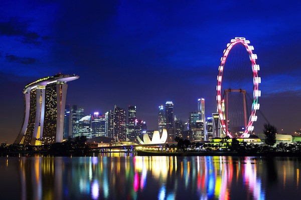 新加坡摩天觀景輪從2014年三月三十一號在全世界最高摩天輪排名中，是第二名。（圖片來源／Technosociety ）