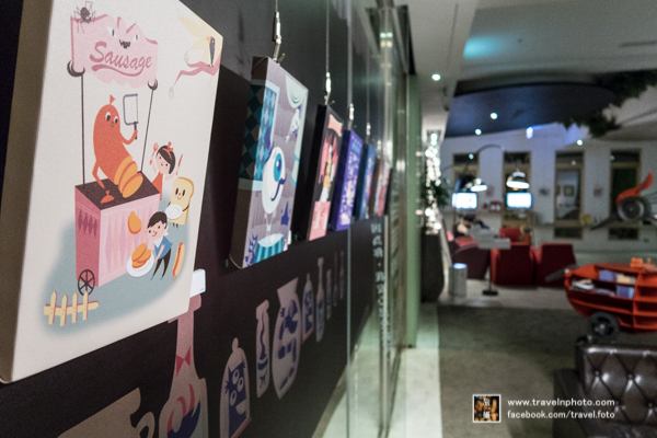 大堂有不少文藝擺設。