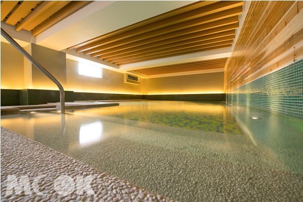 大浴場空間提供旅客放鬆身心靈的場域。（圖片提供／捷絲旅）