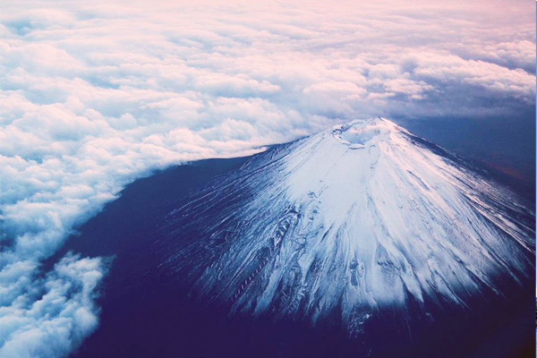 開山期間靜岡縣、山梨縣免費提供登山客Wi-Fi使用。（圖片來源／富士山山顶）