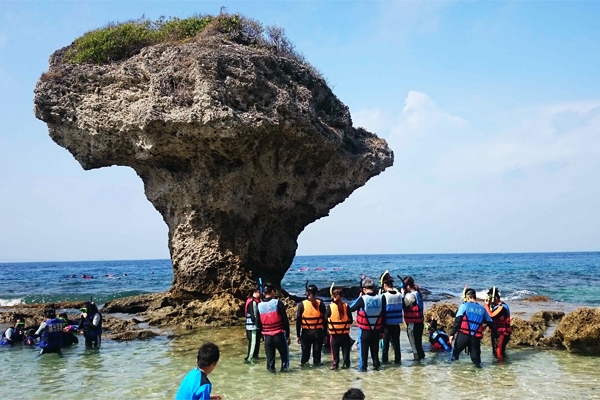 小琉球著名景點花瓶岩。（圖片來源／高雄市海洋局）