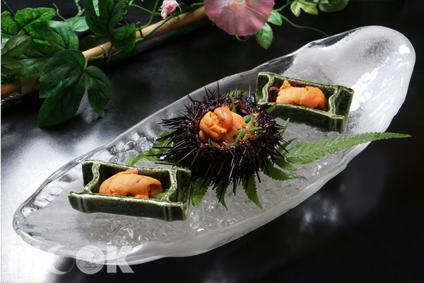 2015加賀屋天翔納涼祭8月推出海膽料理。（圖片提供／日勝生加賀屋）
