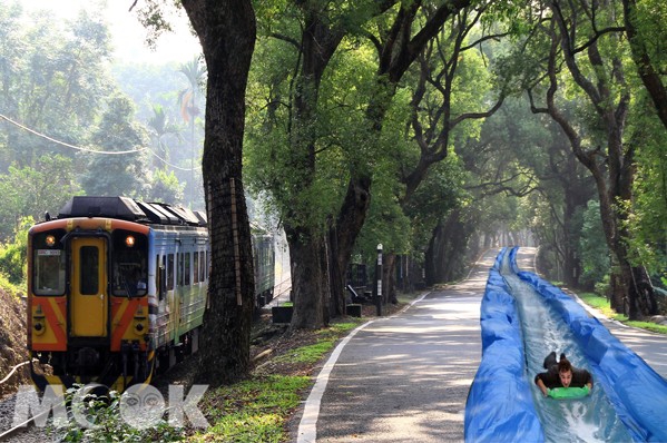 英國授權的小鎮滑水道，將於10月在集集綠色隧道登場。此為示意圖。（圖片提供／左腦創意行銷）