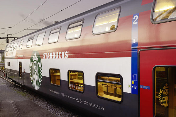 星巴克「火車分店」於瑞士開幕。（圖片來源／starbucks）