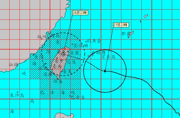 強颱杜鵑颱風來襲，自花蓮東南東方海面走西北西方向靠近台灣，對全台都造成影響。(圖片來源／中央氣象局)
