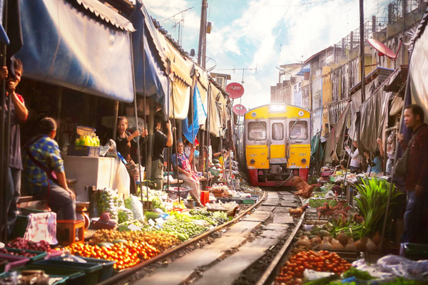 泰國特色七大市集。（圖片來源／placestoseeinyourlifetime）