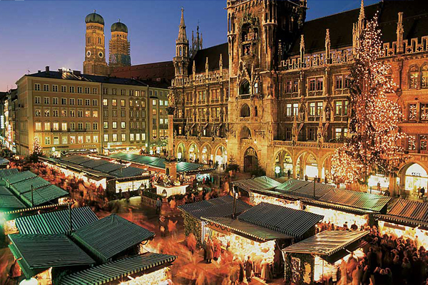 慕尼黑廣場，歌德式建築散發濃濃中古世紀氣息。(圖片來源／bavaria）