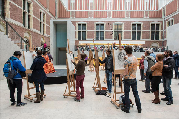 「#startdrawing」活動鼓勵大家以繪畫代替攝影。（圖片來源／Rijksmuseum）