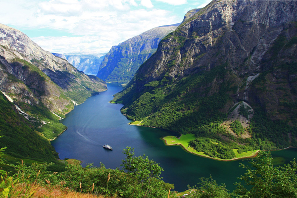 挪威的天然景觀壯闊讓人驚豔。（圖片來源／campaign.visitnorway）