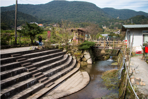 「海芋環狀步道」圓弧之美-親水空間。（圖片來源／北市大地處）