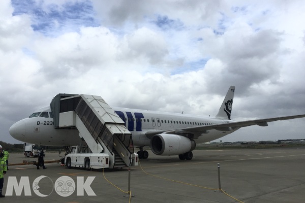 茨城目前有威航從桃園機場來往定期航班。