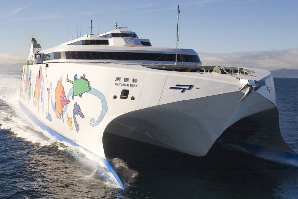 麗娜輪預計7月4號開設蘇澳至石垣島的定期航線。