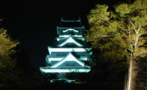 熊本城 6月1日重啟夜間亮燈 。(圖片來源／熊本城)