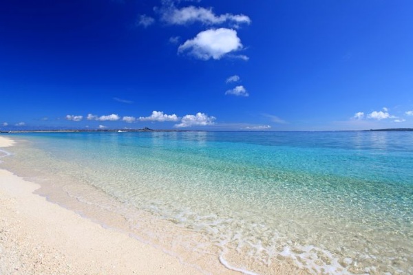 整個島美麗的的細白沙灘。（圖片來源／Okinawa Travel Info）