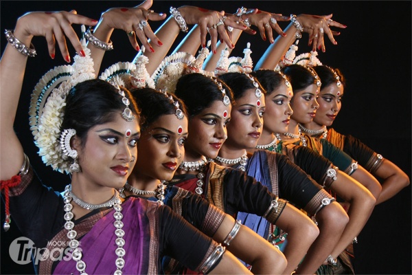 印度華麗且充滿特色的舞蹈表演。（圖片提供／印度台北協會）
