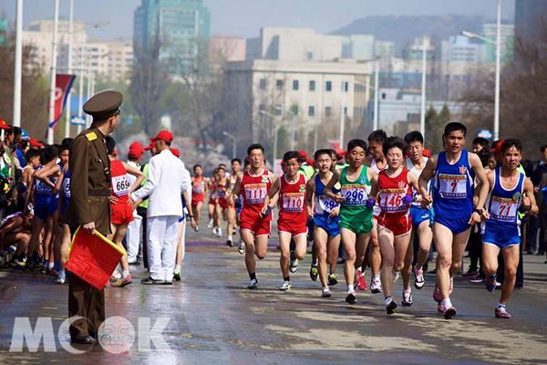 北韓平壤馬拉松是為了紀念朝鮮已故最高領導人金日成的誕辰日。（圖片提供／鳳凰旅遊）