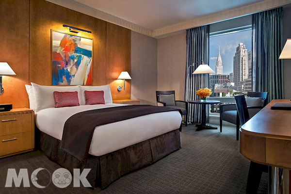 紐約索菲特飯店有最棒的寢具。（圖片提供／Hotels.com ）