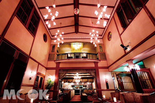 下呂温泉湯之島館擁有特殊的外觀而受到遊客的喜愛。（圖片提供／樂天旅遊）