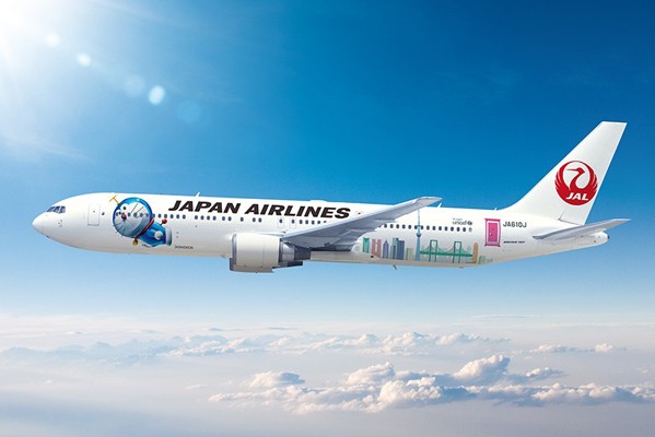 日本航空哆啦A夢彩繪機示意圖。(圖片來源／日本航空)