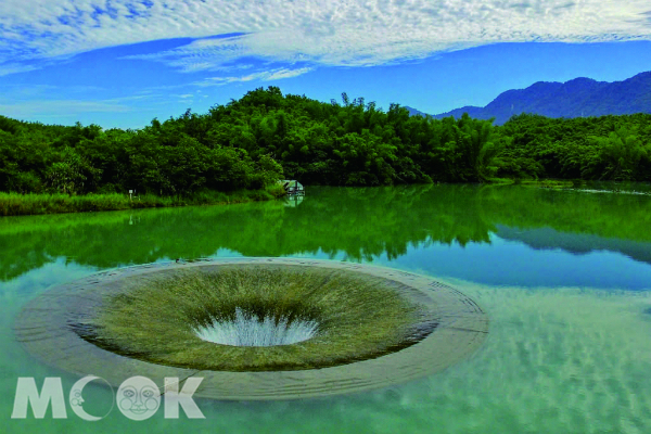 天井般的漩窩是臺南奇景。（圖片提供／飛翔天際）
