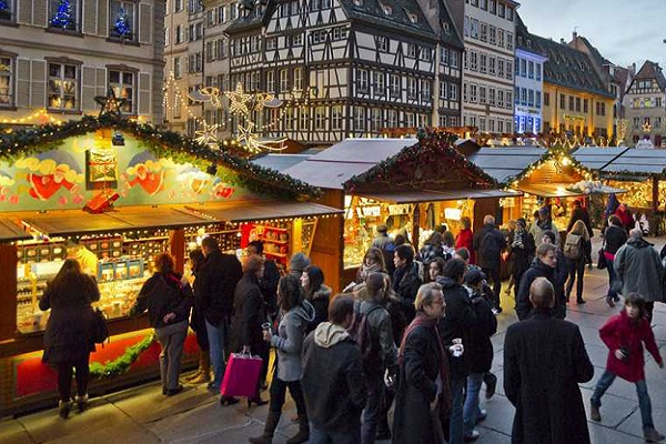 聖誕市集為每年歐洲的重大盛事 (圖片來源／Office de Tourisme de Strasbourg)