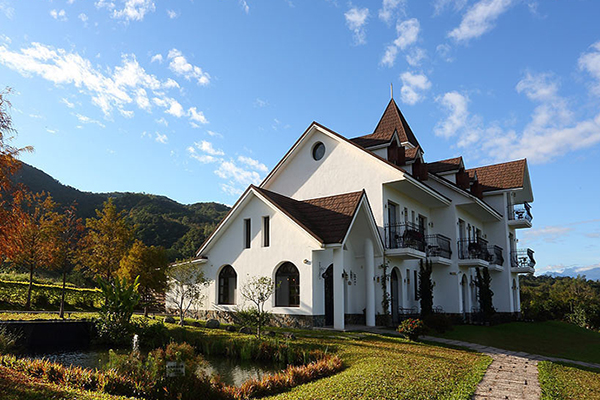 充滿大自然的優美景緻 (圖片來源／花蓮民宿薩爾茲堡莊園)